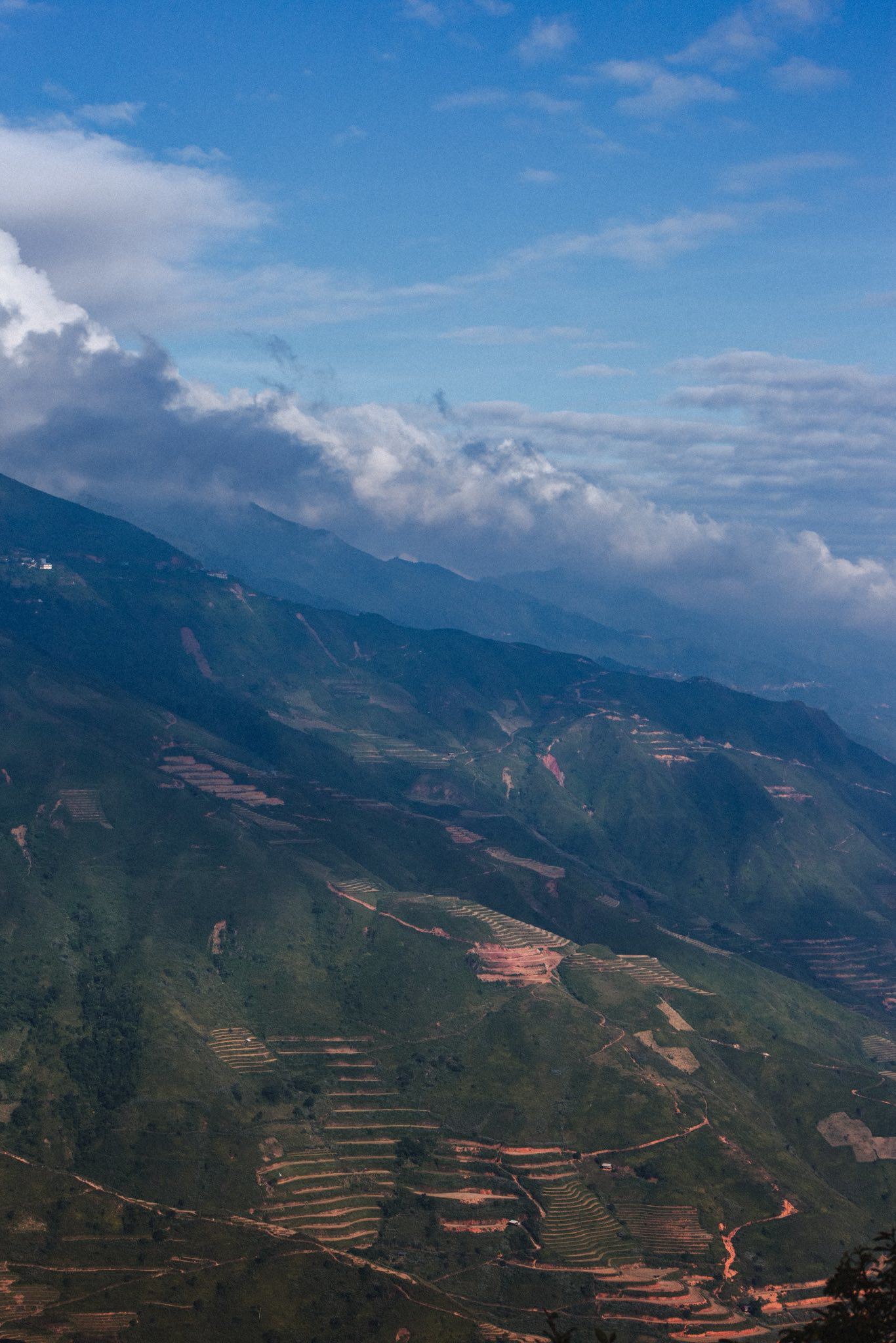 Ngắm biển mây giữa núi non Tây Bắc - 8