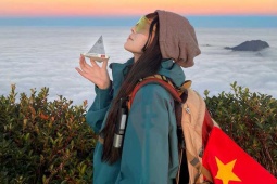 Săn mây ở đỉnh Lùng Cúng cao 2.913 m