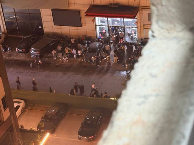 Myanmar mở 'trận chiến cuối cùng' ở khu lừa đảo khét tiếng, hàng ngàn người Trung Quốc bỏ chạy - Ảnh 3.