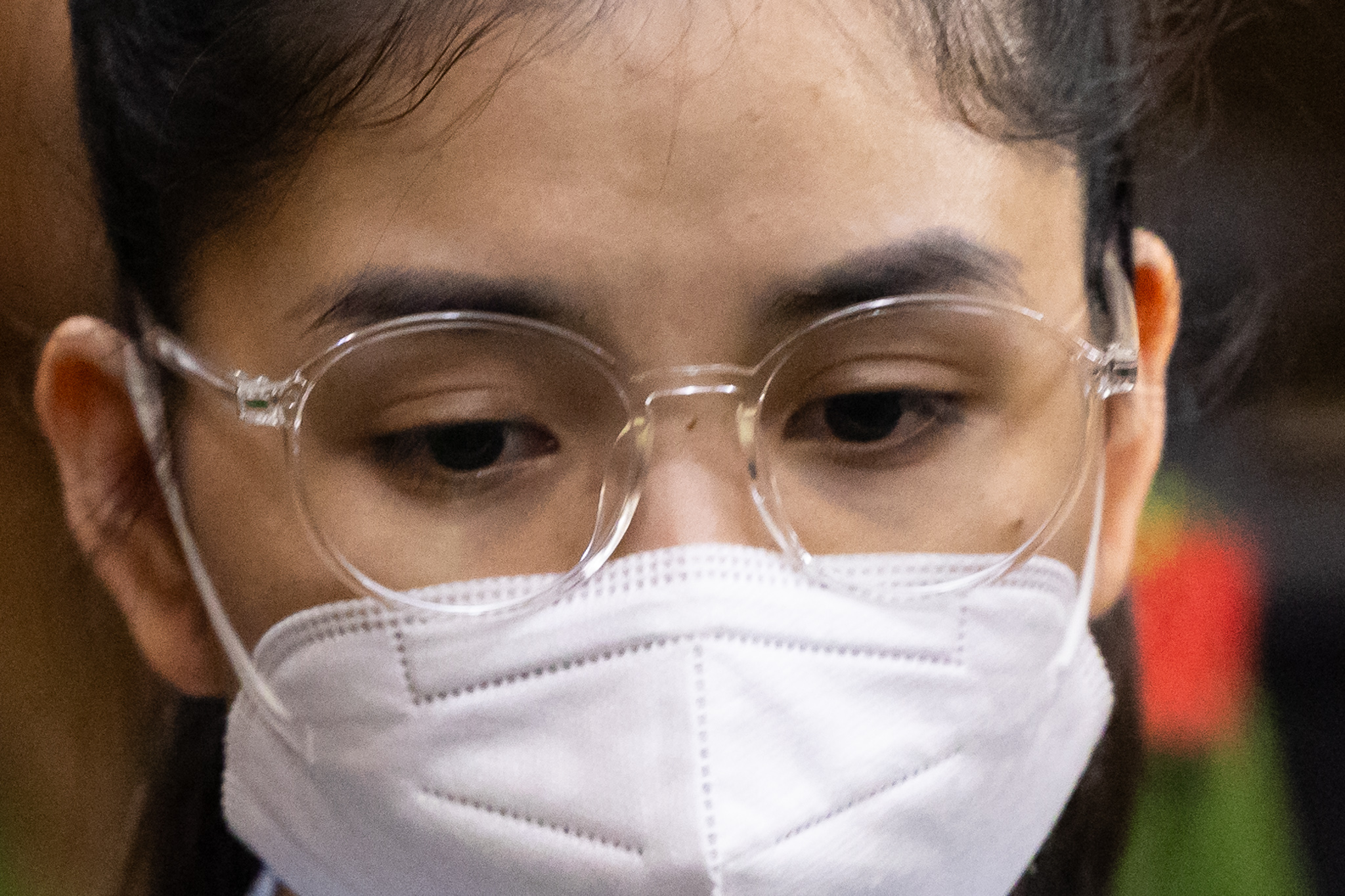 Thuỳ Tiên ôm Hằng Du Mục, vẫy tay chào mẹ sau khi nhận mức án cuối cùng- Ảnh 13.