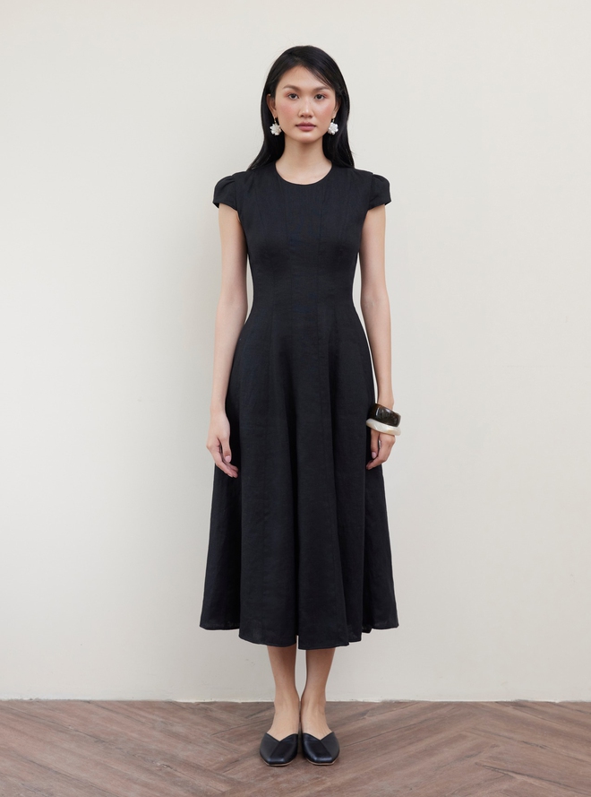 Trở về với vẻ đẹp tự nhiên cùng áo, váy linen- Ảnh 5.