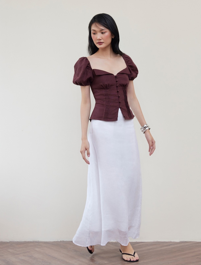 Trở về với vẻ đẹp tự nhiên cùng áo, váy linen- Ảnh 9.