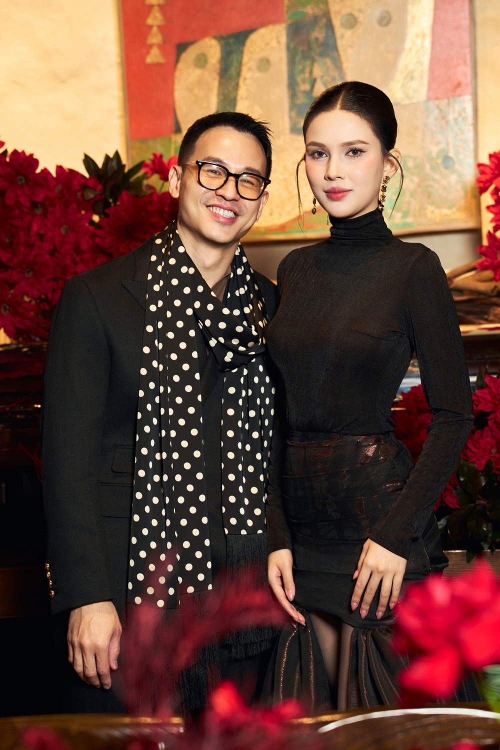 Á hậu Trái đất Linh Đan mở màn ấn tượng cho BST "Chốn ấy" 3 1763559344 628 A hau Trai dat Linh Dan mo man an tuong