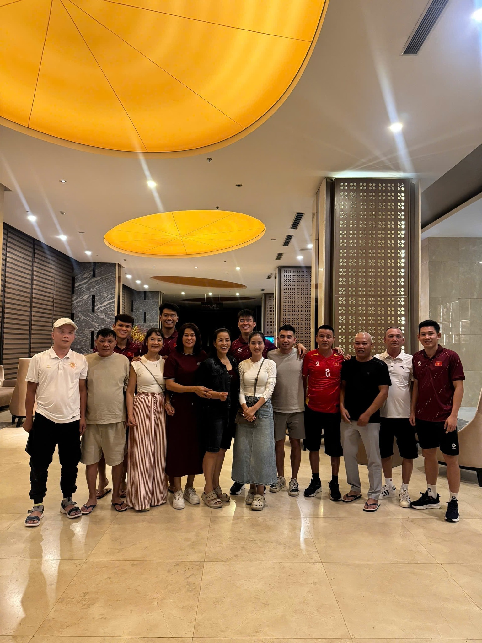 Xuân Son lập công ngày tái xuất nhưng ĐT Việt Nam chỉ thắng nhẹ Lào- Ảnh 21.