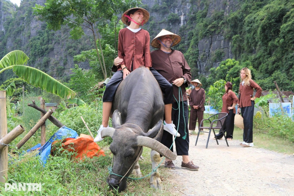 Việt Nam là một trong hai quốc gia dẫn đầu mức tăng trưởng khách quốc tế - 2