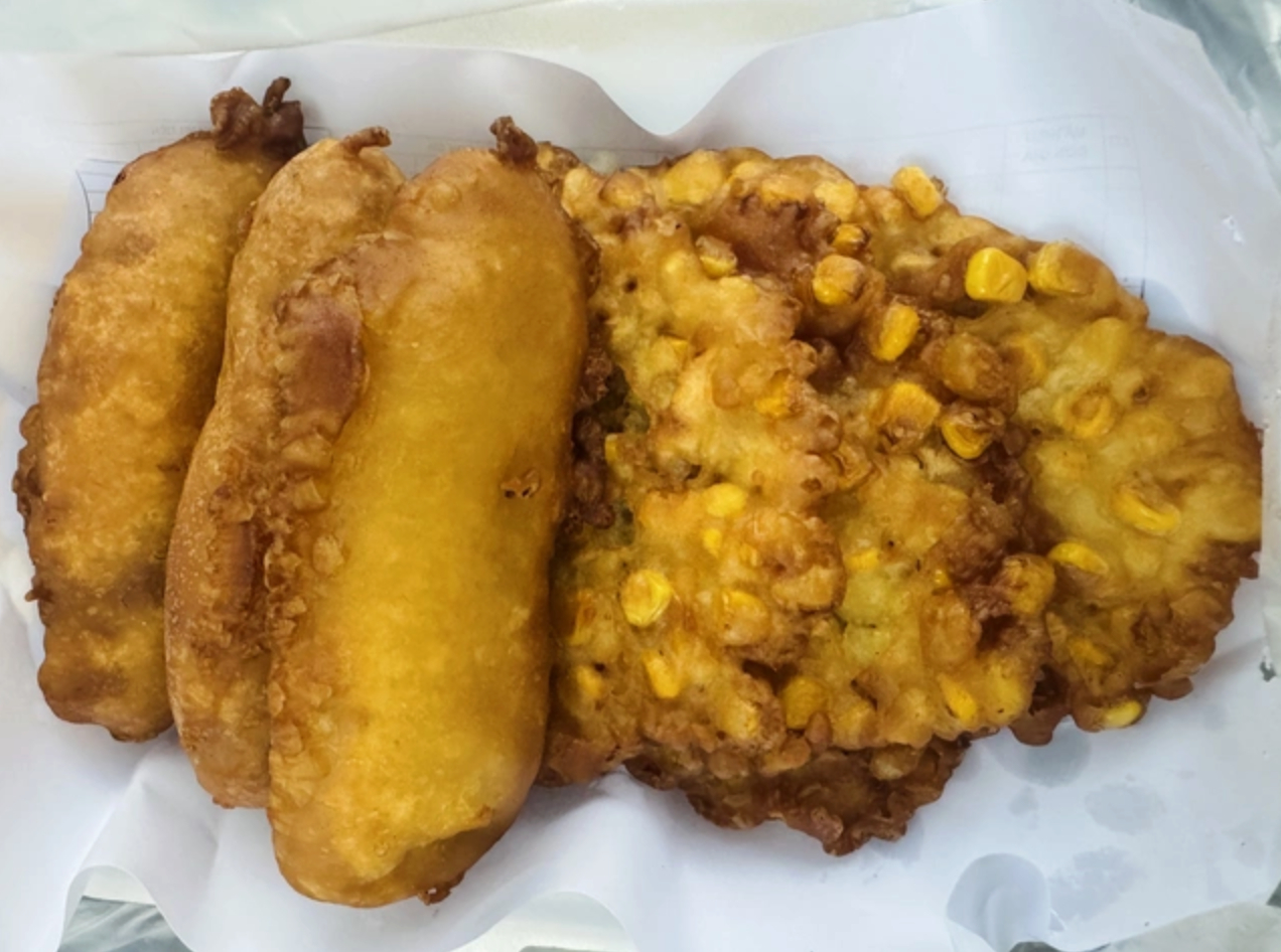 1763567259 519 Thuc te tai hang banh chuoi Ha Noi khien khach