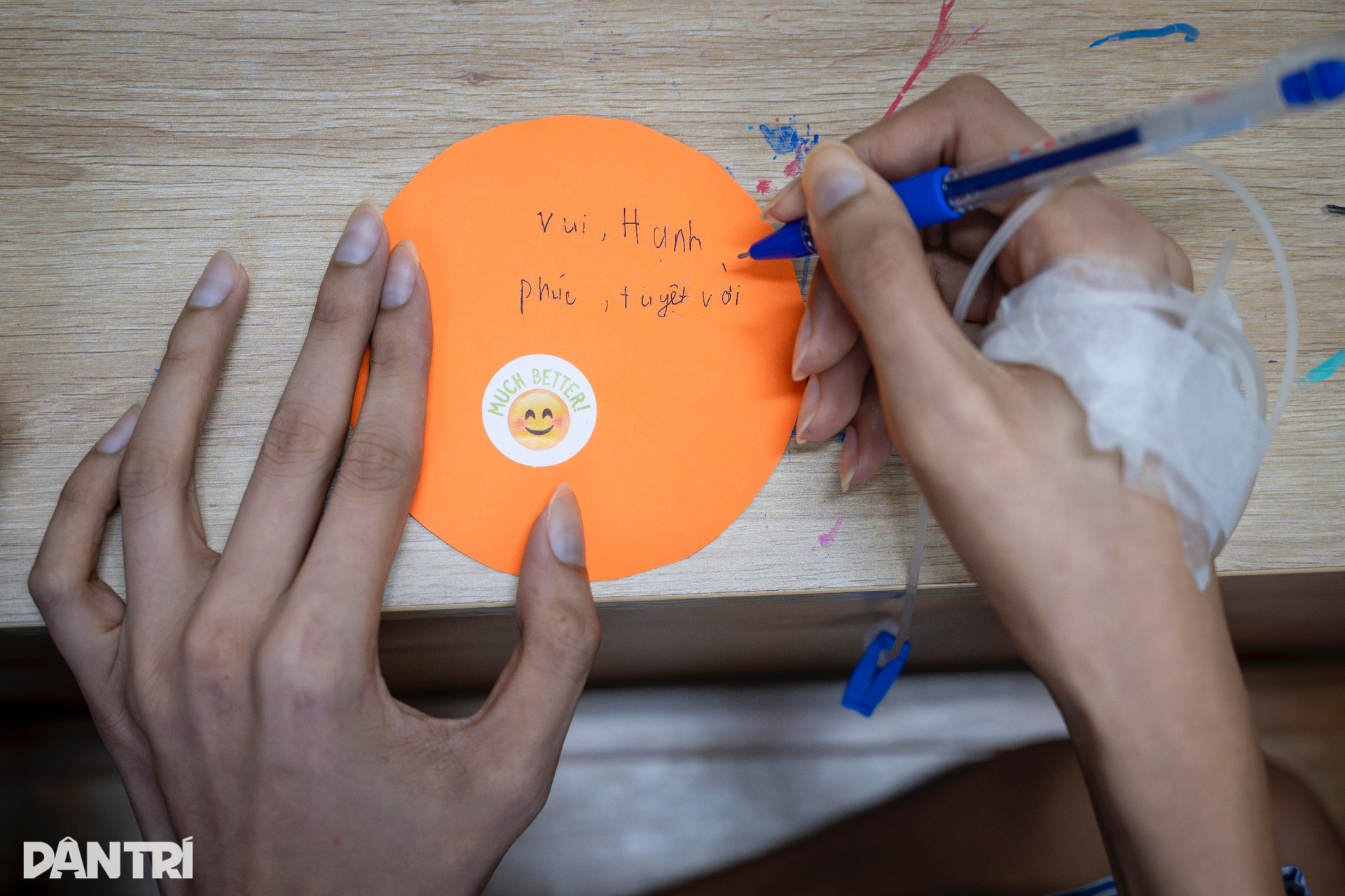 Lớp học đặc biệt gieo niềm tin sống cho bệnh nhi ung thư - 8