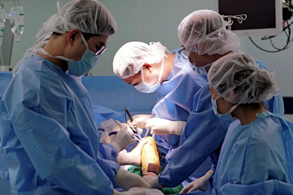 Tri ân “thế hệ vàng” cắm rễ sâu để đội ngũ kế cận thỏa chí vươn ra thế giới - 4