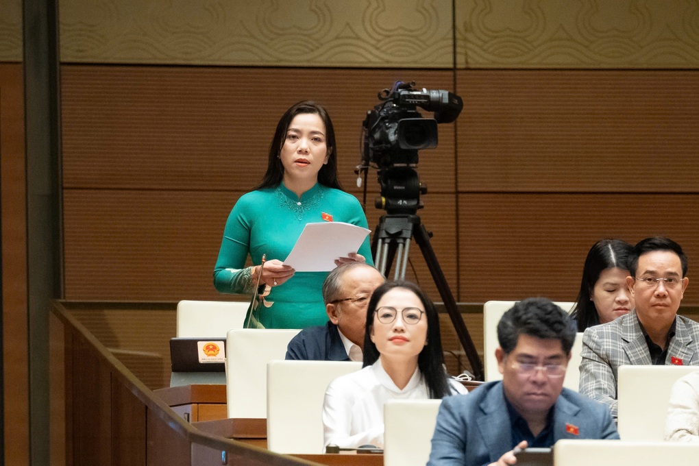 Đề xuất tổ chức kỳ thi tuyển giáo viên chung toàn tỉnh - 2