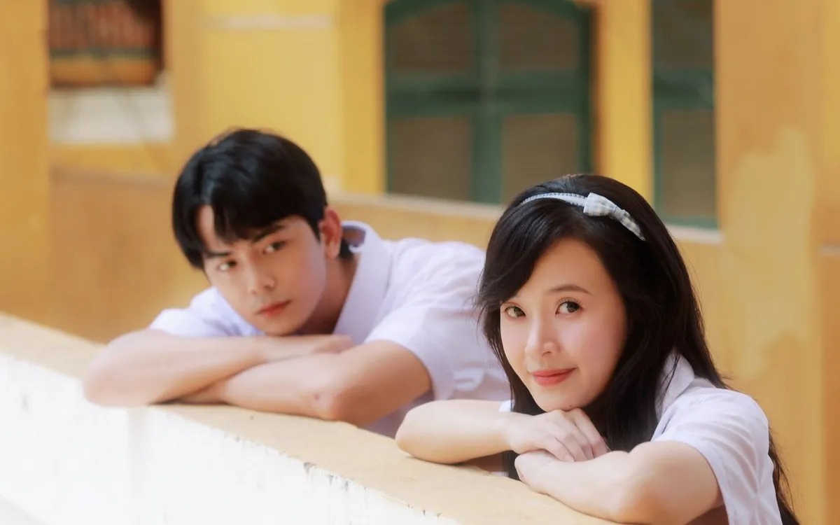 Vbiz có 1 mỹ nhân sáng làm cô giáo, tối lên đồ đi quẩy: U40 mà trẻ hơn học sinh mới đáng nể- Ảnh 4. Vbiz có 1 mỹ nhân sáng làm cô giáo, tối lên đồ đi quẩy: U40 mà trẻ hơn học sinh mới đáng nể- Ảnh 4.