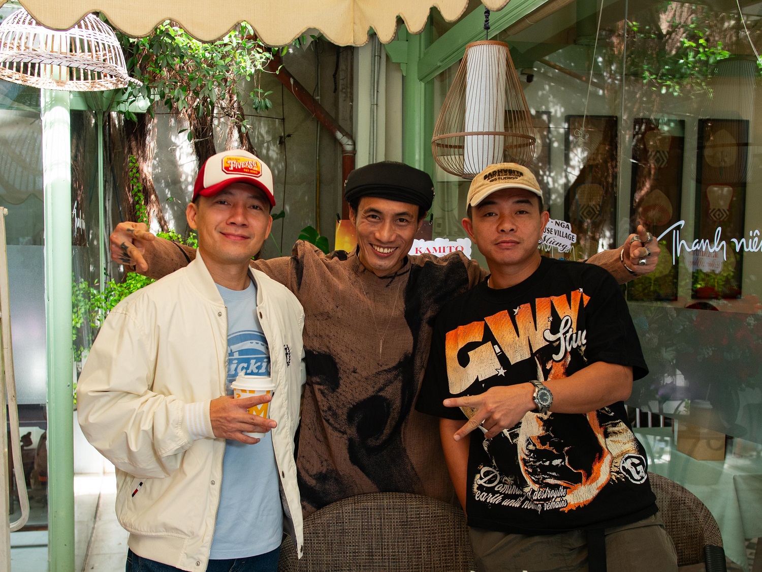 Ca sĩ Hoàng Bách: “Giờ tôi phải bào chữa ngay, tức quá mới phải nói”- Ảnh 4. Ca sĩ Hoàng Bách: “Giờ tôi phải bào chữa ngay, tức quá mới phải nói”- Ảnh 4.