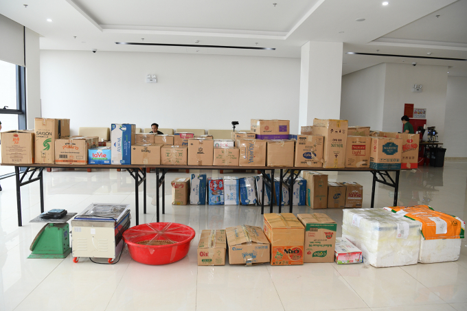 Các thùng ma túy bị thu giữ. Ảnh: Công an cung cấp