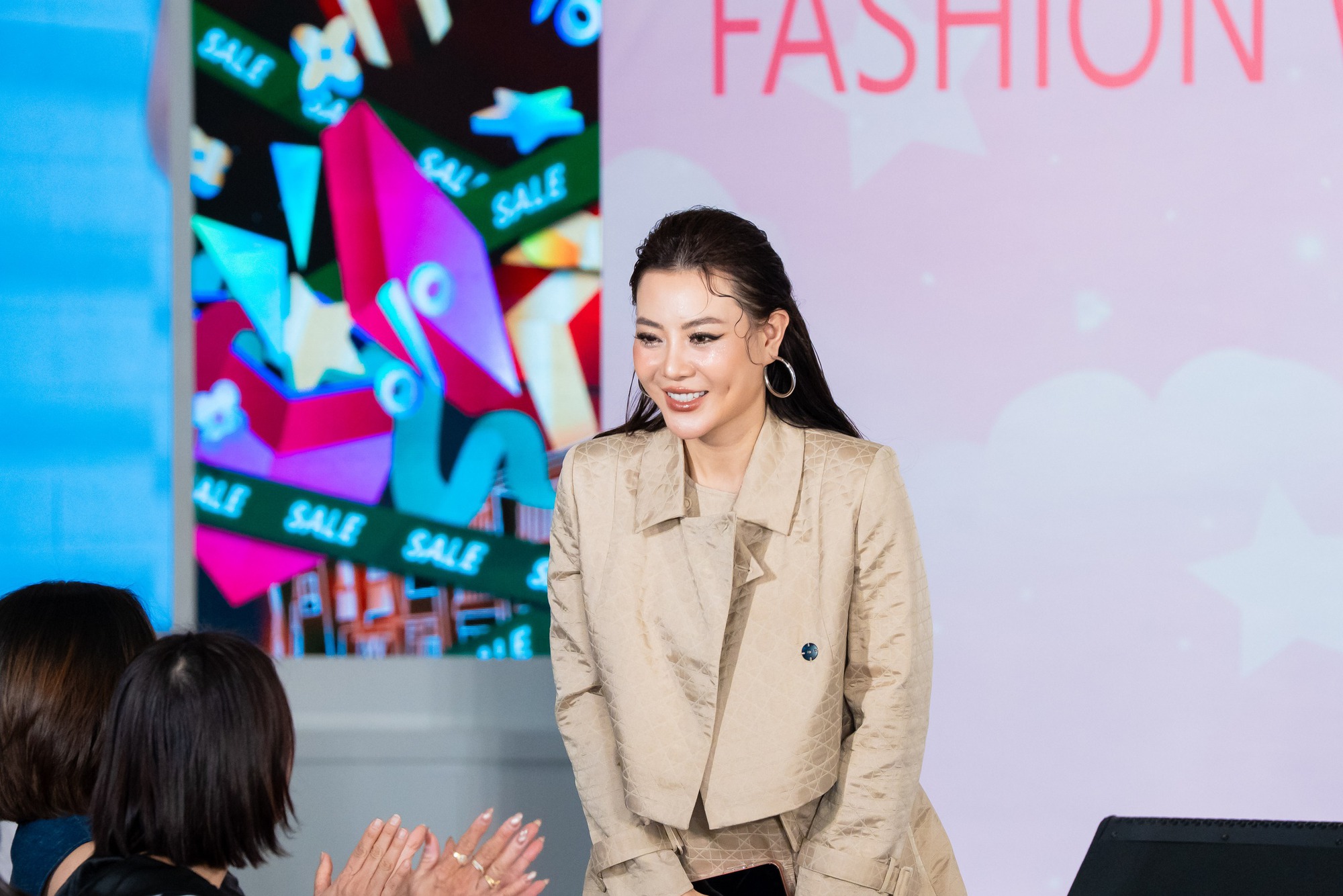 Diễn viên Thanh Hương, cô giáo Hương Đinh xuất hiện tại Show diễn SHINE trong khuôn khổ Vietnam Kids Fashion Week- Ảnh 4.