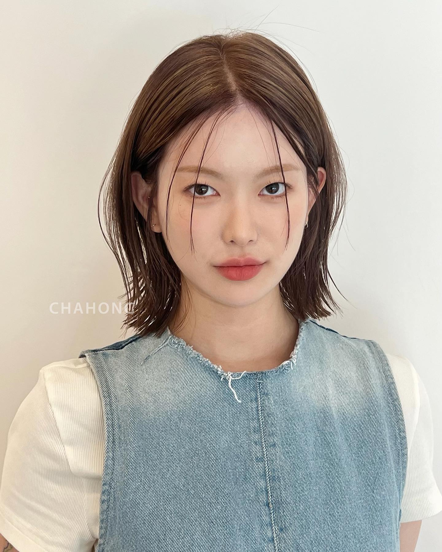 5 kiểu tóc ngắn hack tuổi tốt nhất hiện tại, trẻ ra vài tuổi là thật- Ảnh 8. 5 kiểu tóc ngắn hack tuổi tốt nhất hiện tại, trẻ ra vài tuổi là thật- Ảnh 8.