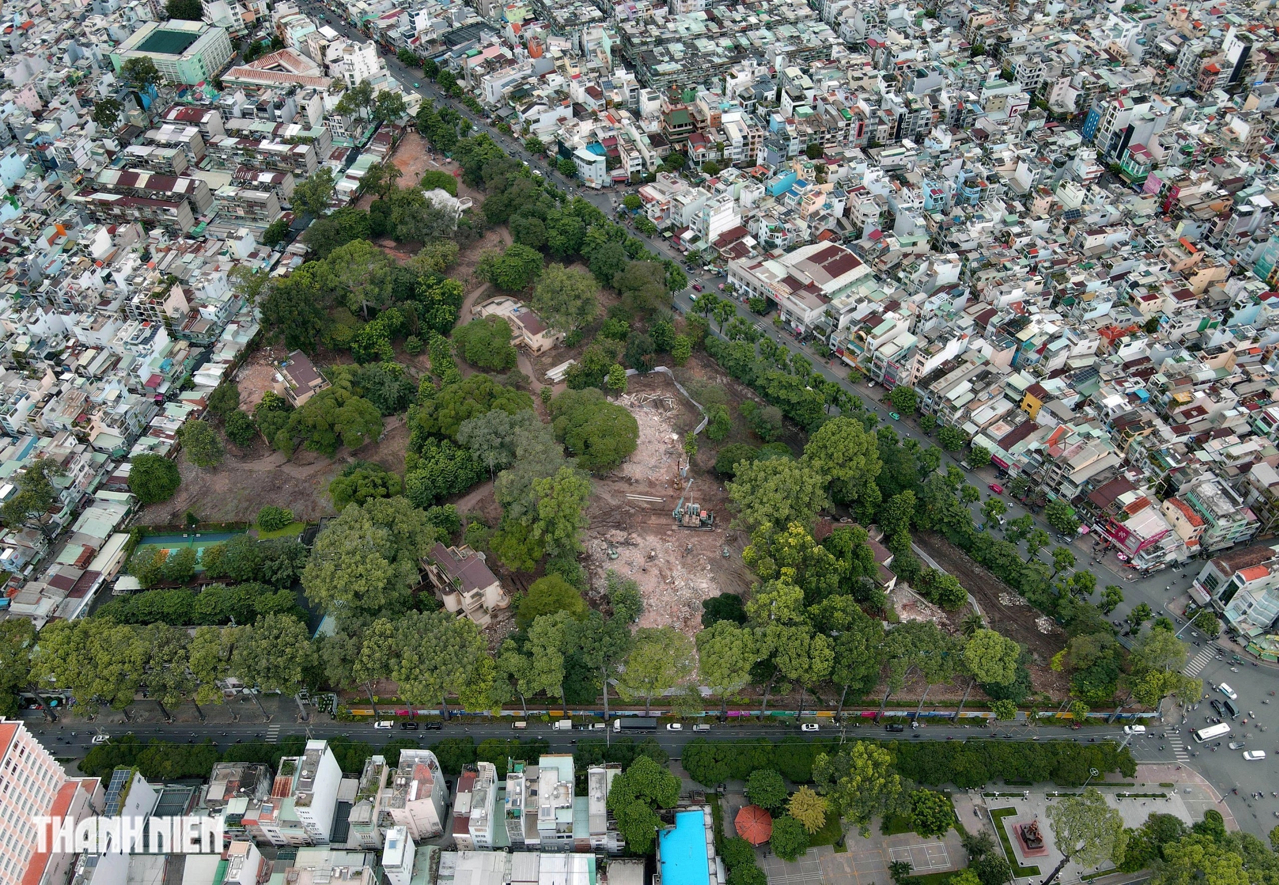 TP.HCM lý giải việc tháo dỡ 3 biệt thự Chú Hỏa và giữ lại 4 căn còn lại- Ảnh 3. TP.HCM lý giải việc tháo dỡ 3 biệt thự Chú Hỏa và giữ lại 4 căn còn lại- Ảnh 3.