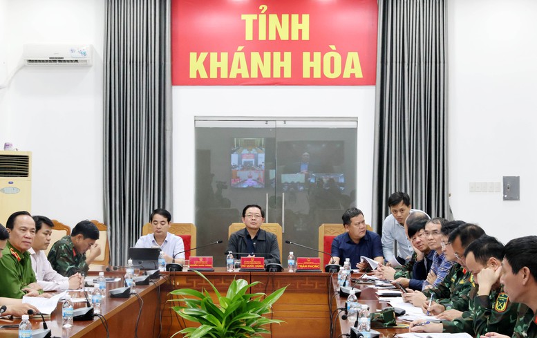 Cuộc họp khẩn từ Algeria: Thủ tướng ứng phó mưa lũ miền Trung - Ảnh 5.