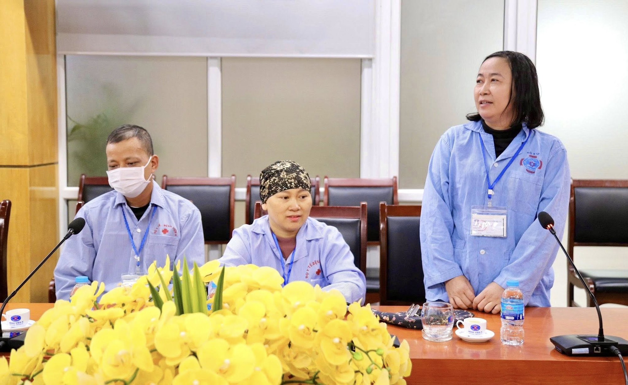 Ngày 20/11 bên giường bệnh K: Nơi những thầy cô từng ngày từng giờ vẫn đau đáu niềm tin sẽ trở về dưới mái trường- Ảnh 4. Ngày 20/11 bên giường bệnh K: Nơi những thầy cô từng ngày từng giờ vẫn đau đáu niềm tin sẽ trở về dưới mái trường- Ảnh 4.