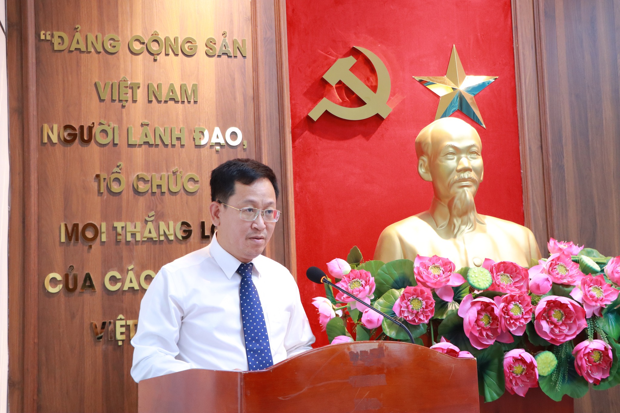 TP.HCM: Phường Bình Trưng cho xây dựng công trình tạm phục vụ thể thao, kinh doanh- Ảnh 3. TP.HCM: Phường Bình Trưng cho xây dựng công trình tạm phục vụ thể thao, kinh doanh- Ảnh 3.