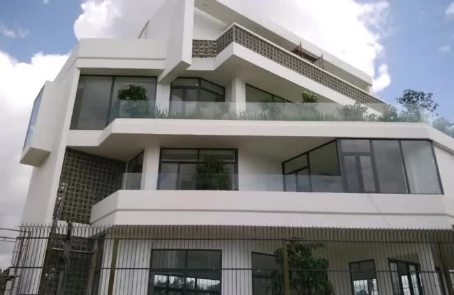 Nghệ sĩ U60 giàu nhất miền Tây, cả nước yêu quý ủng hộ- Ảnh 6. Nghệ sĩ U60 giàu nhất miền Tây, cả nước yêu quý ủng hộ- Ảnh 6.