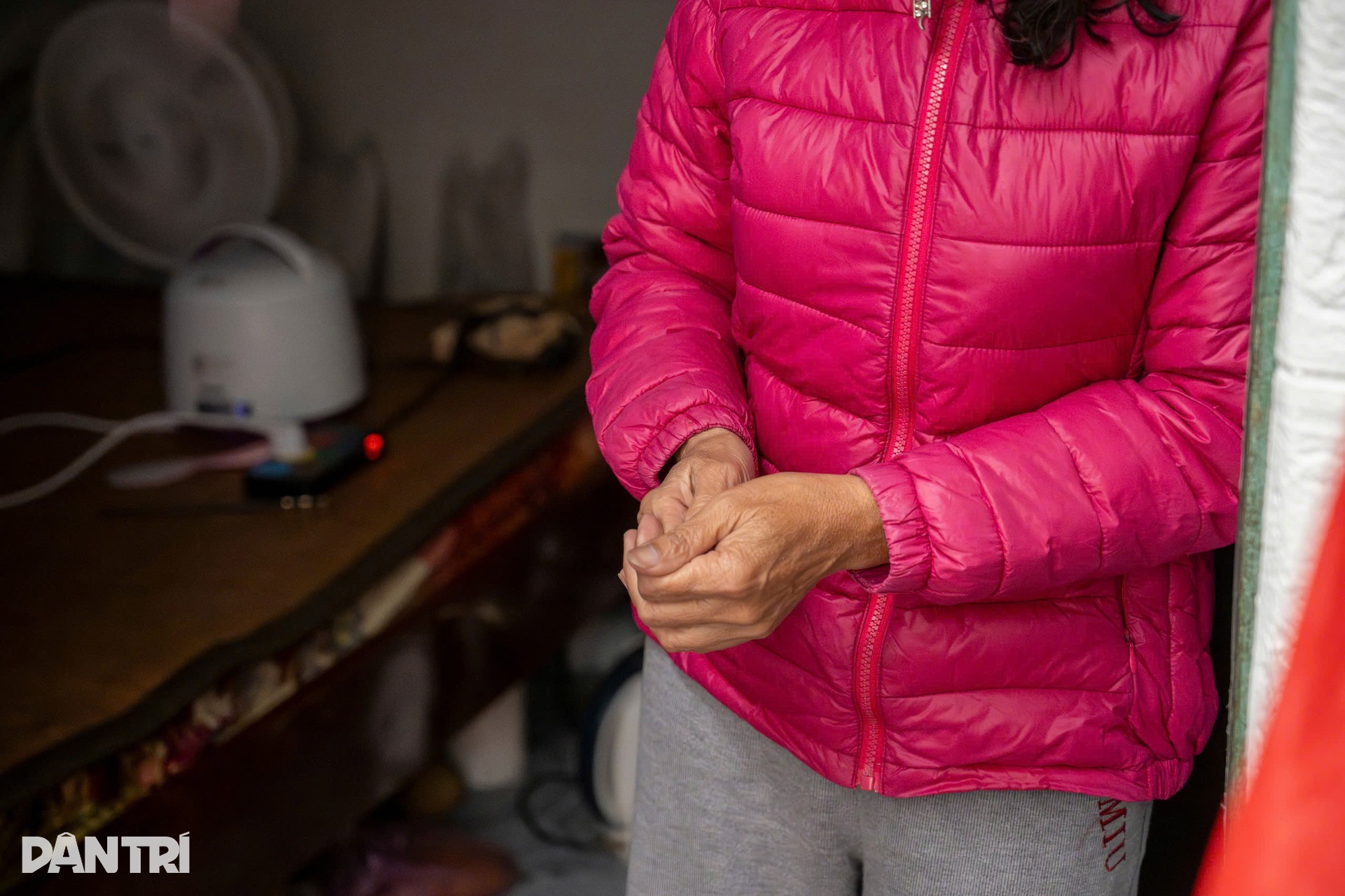 Những phận người chật vật theo từng đợt rét tại xóm chạy thận Hà Nội - 5