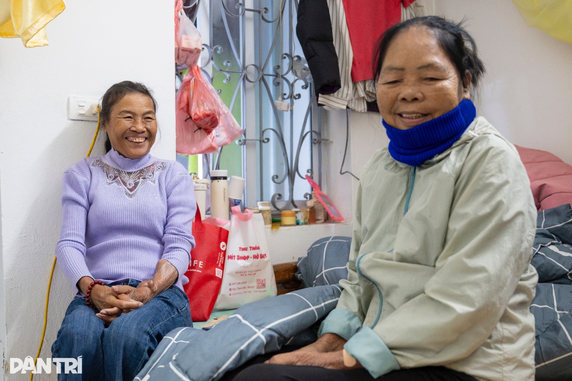 Những phận người chật vật theo từng đợt rét tại xóm chạy thận Hà Nội - 13