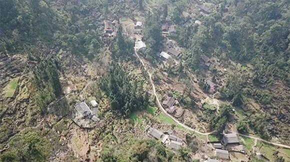 viet-nam-co-mot-lang-dia-nguc-nam-an-minh-giua-may-tren-nui-tach-biet-voi-the-gioi-ben-ngoai (1).jpg 0 Làng địa ngục, Sảo Há, Du lịch Tây Bắc