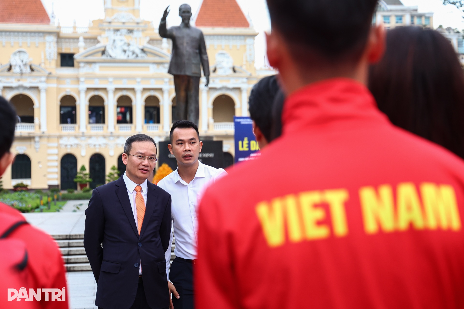 Hàng trăm VĐV hừng hực khí thế lên đường tranh tài SEA Games 33 - 7