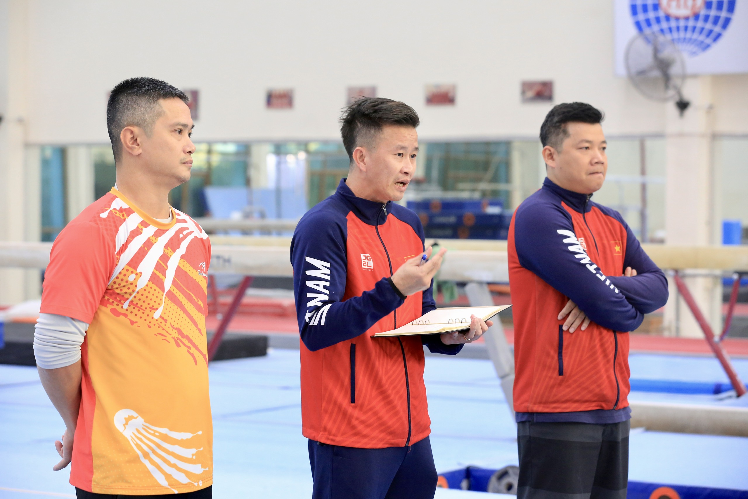 'Hot boy’ thể dục dụng cụ và giấc mơ vàng SEA Games 33: Khi bị Thái Lan làm khó- Ảnh 8.