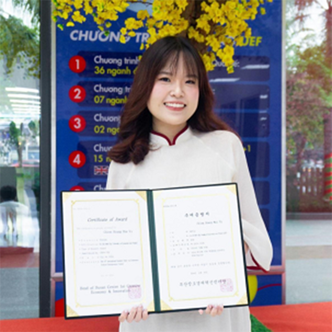 Hành trình đi đến danh hiệu thủ khoa - Ảnh 2.