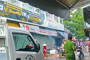 Truy tố 23 bị can vụ mang quan tài đến nhà chủ hụi gây áp lực đòi nợ