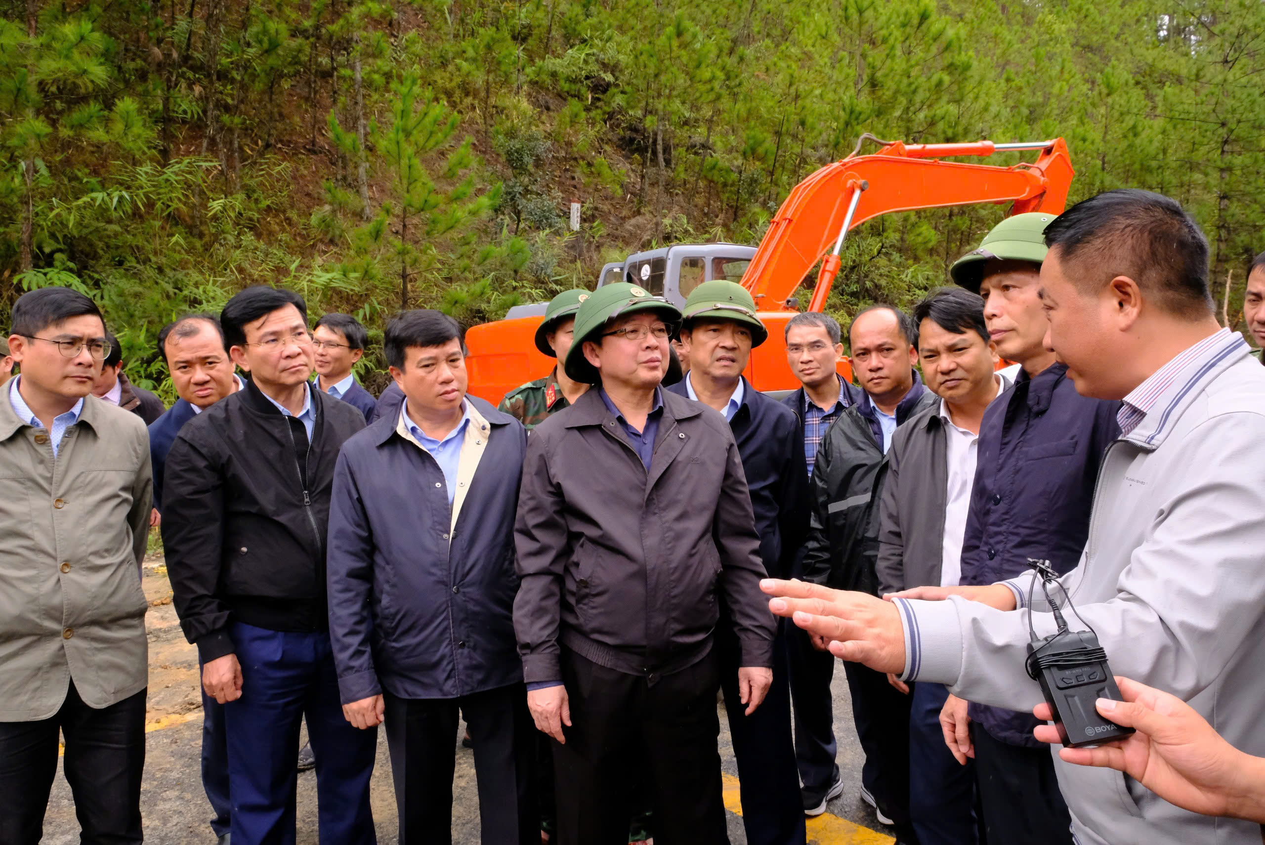 Lâm Đồng thiệt hại hơn 1.000 tỉ đồng do mưa lũ, sạt lở - Ảnh 2.