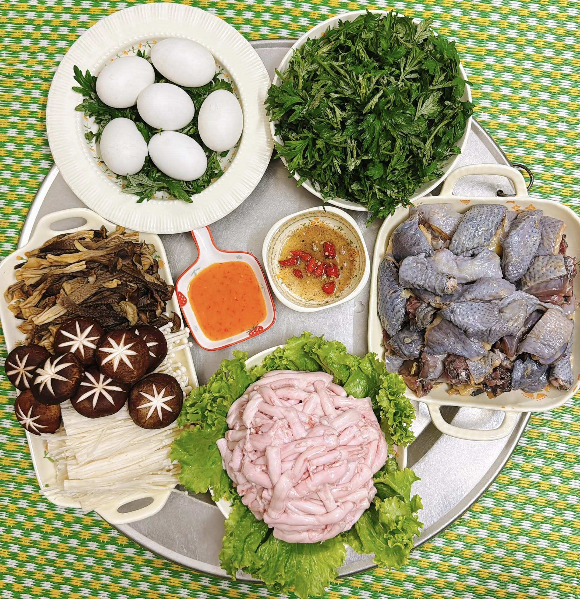 Lẩu gà thuốc bắc 