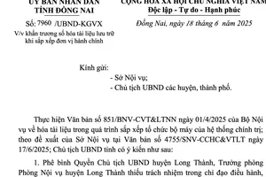 Chủ tịch tỉnh Đồng Nai phê bình lãnh đạo huyện Long Thành vì chậm số hóa tài liệu 