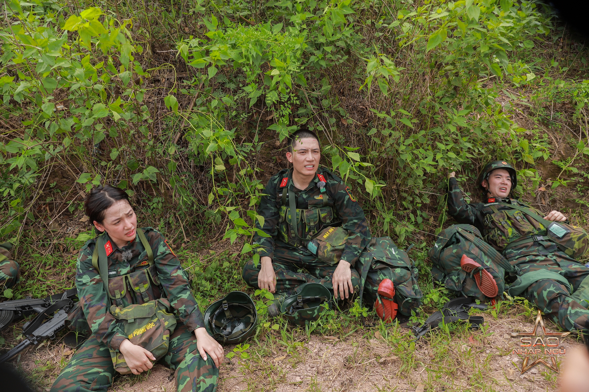 Tập cuối Sao Nhập Ngũ 2025: Hoà Minzy bật khóc, Diệu Nhi nghẹn giọng nói câu này- Ảnh 7. Tập cuối Sao Nhập Ngũ 2025: Hoà Minzy bật khóc, Diệu Nhi nghẹn giọng nói câu này- Ảnh 7.