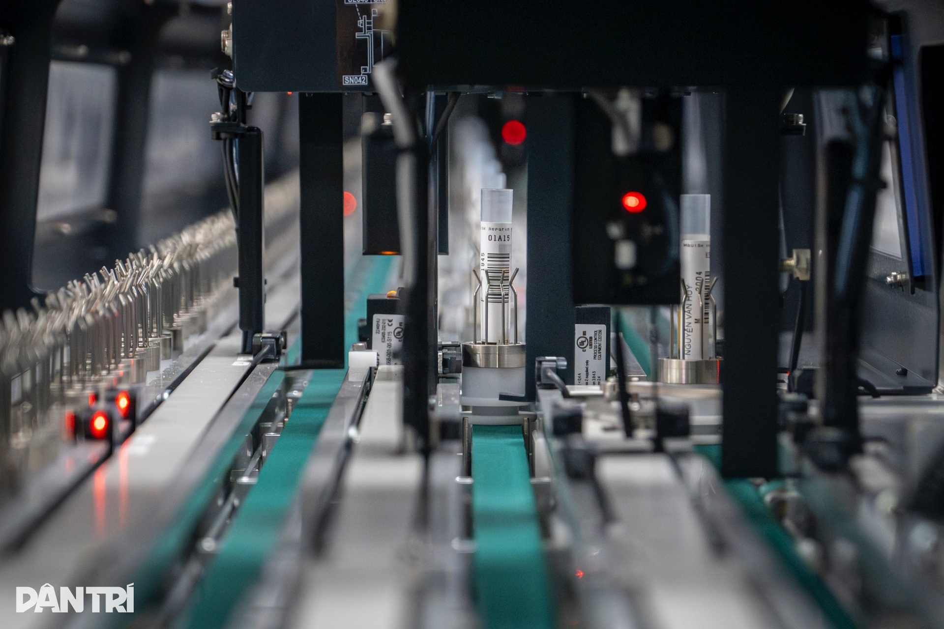 Hệ thống xét nghiệm máu tự động 20.000 mẫu/ngày hiện đại bậc nhất Việt Nam - 6