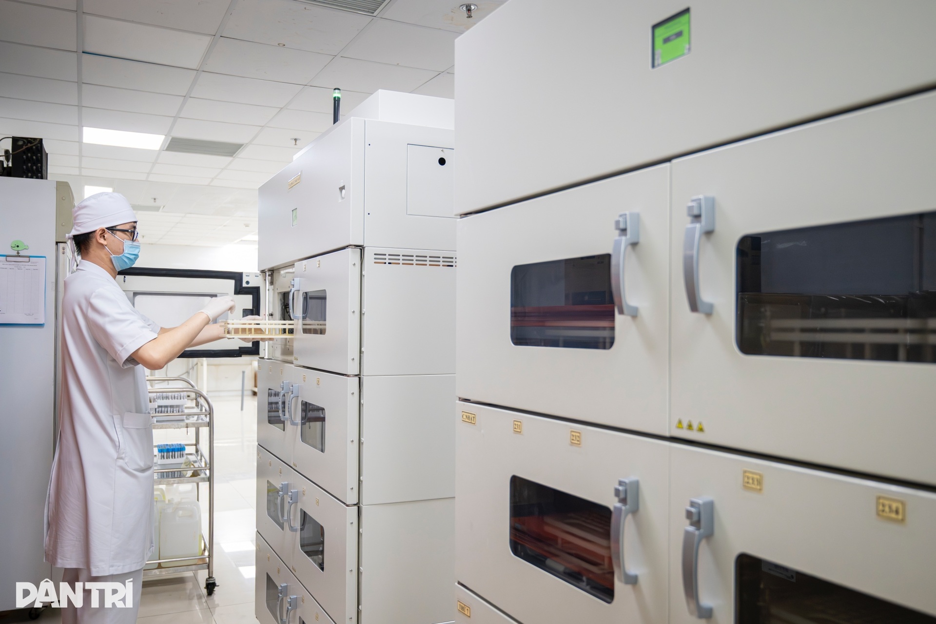 Hệ thống xét nghiệm máu tự động 20.000 mẫu/ngày hiện đại bậc nhất Việt Nam - 14