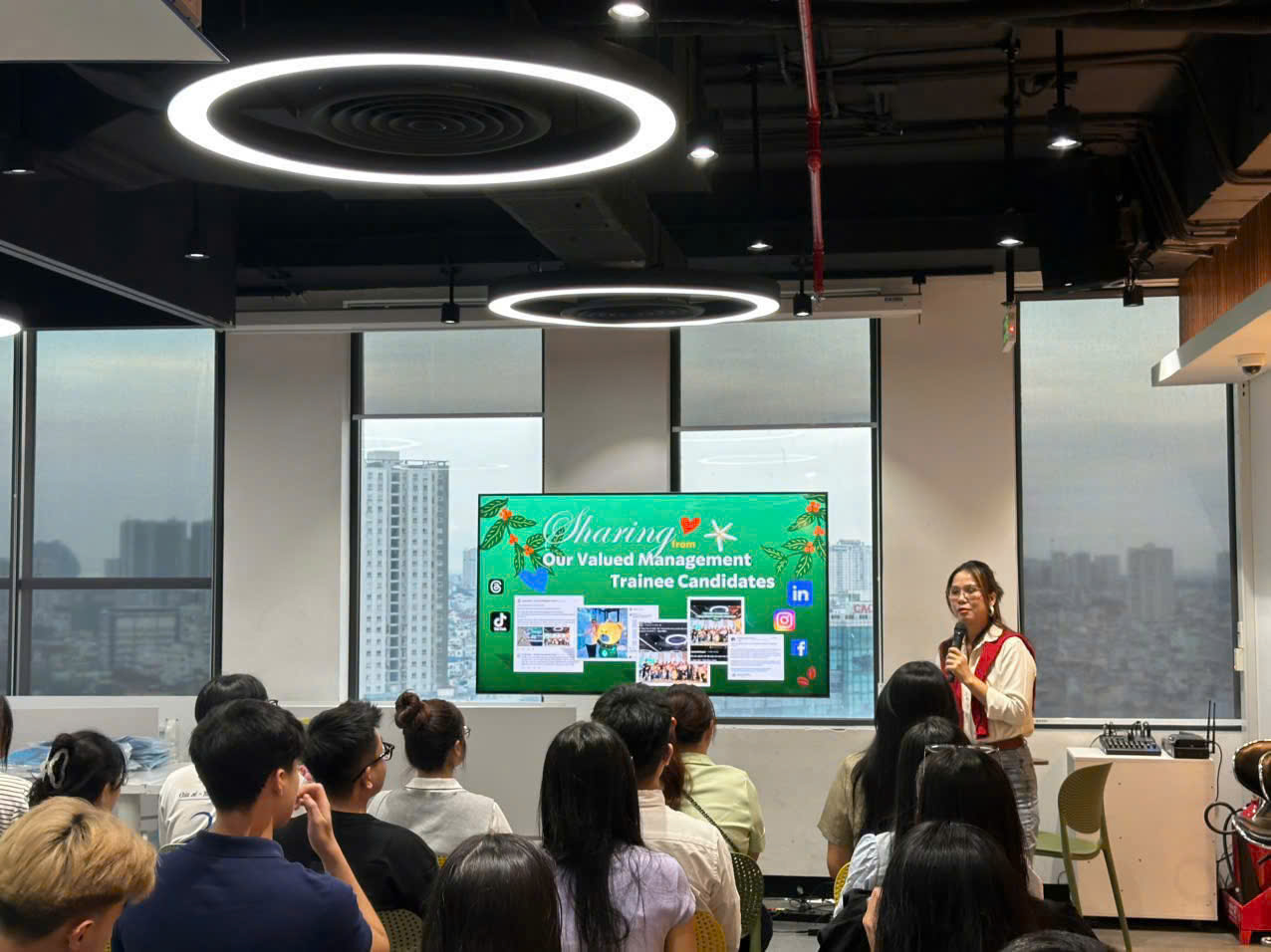 Starbucks Vietnam: Khi chiến lược phát triển con người trở thành lợi thế cạnh tranh bền vững- Ảnh 2.