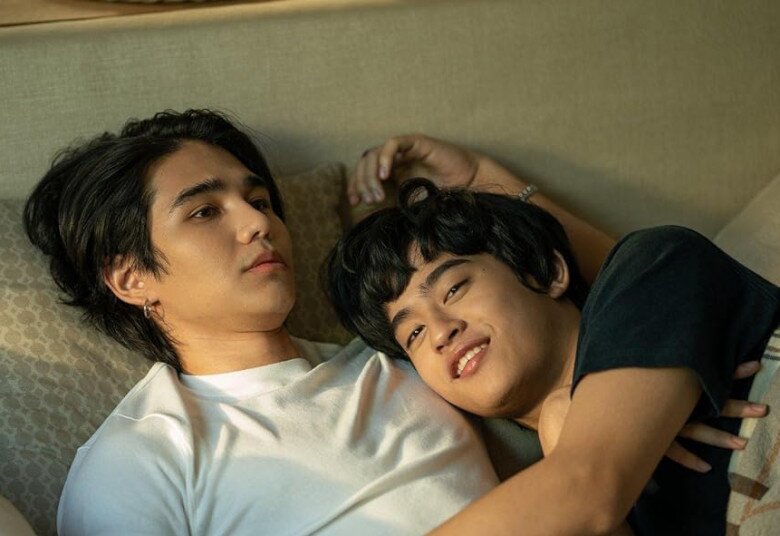 Tên tuổi của anh vụt sáng nhờ vai diễn phụ.