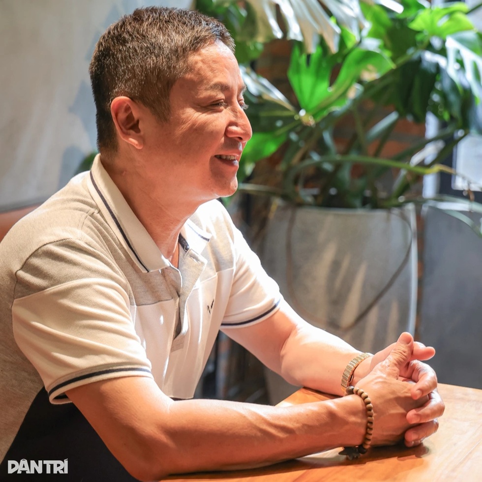 Danh hài Chí Trung: Từng ra chợ Trời kiếm sống, bán vé nhặt nhạnh từng xu - 2