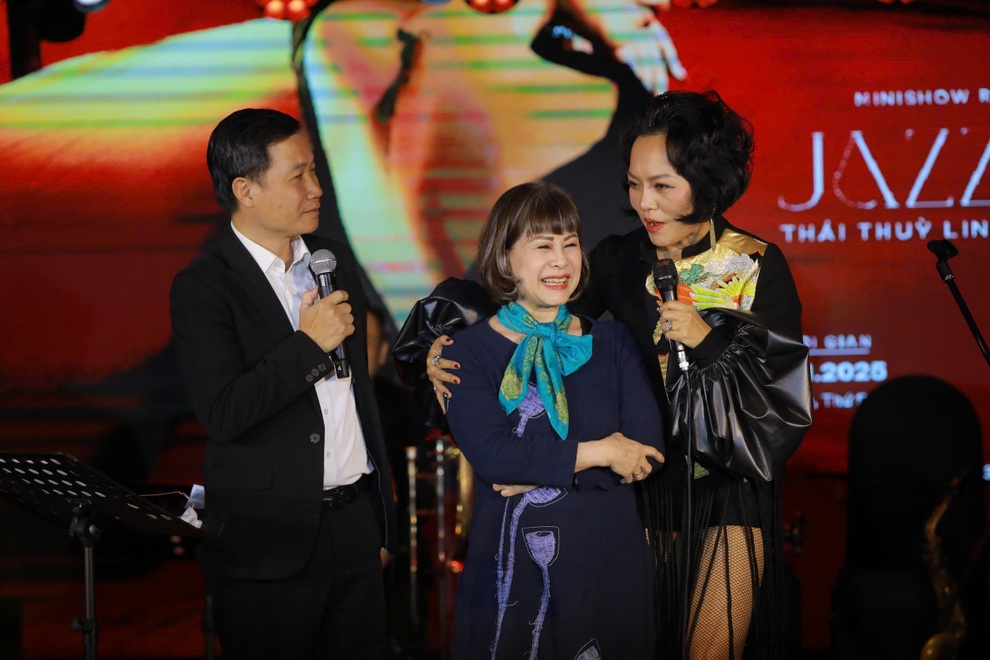 Thái Thùy Linh: Ở tuổi này, tôi không còn lo lắng về ngoại hình - 3