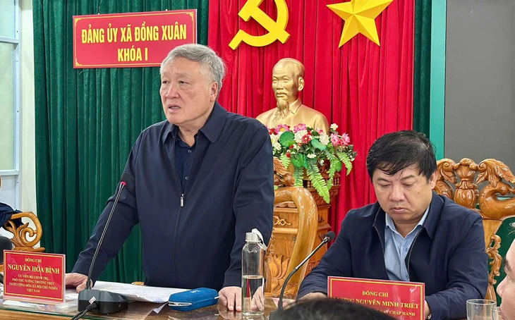 Phó Thủ tướng Nguyễn Hòa Bình: Các lực lượng chỉ rút khi dân đã an toàn sau lũ dữ - Ảnh 4. Đắk Lắk - Ảnh 6.