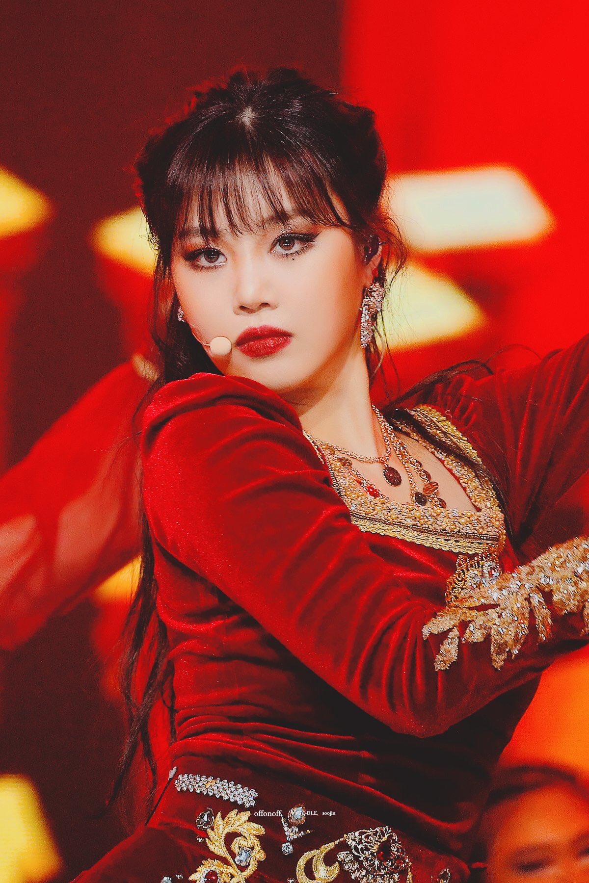 Dấu chấm hết của 1 ngôi sao: Mỹ nhân khí chất sụp đổ vì bạo lực học đường, ế vé đến mức bị huỷ 17 show- Ảnh 7.