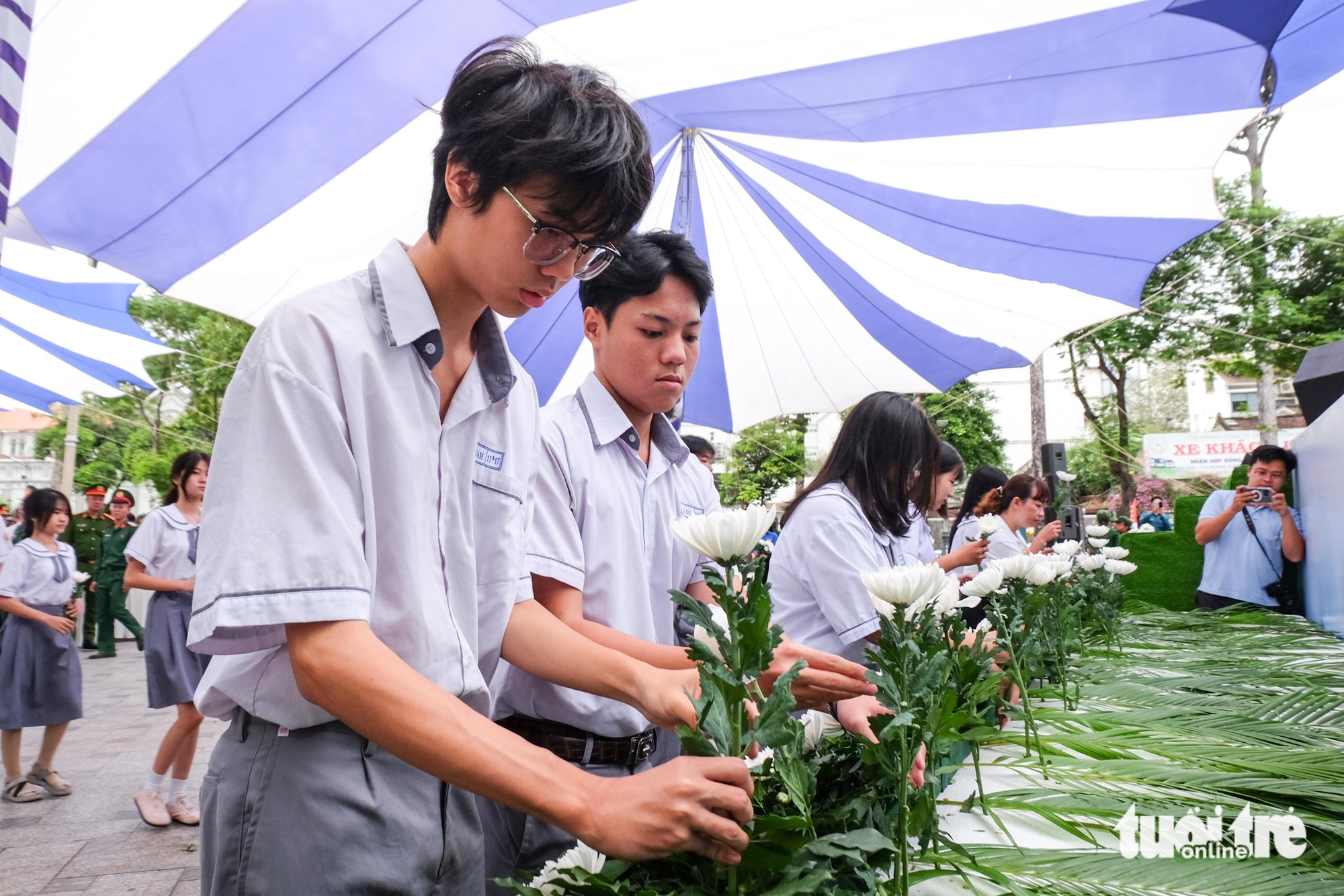 TP.HCM có gần 1.000 người chết do tai nạn giao thông trong 11 tháng 4 giao thông - Ảnh 4.