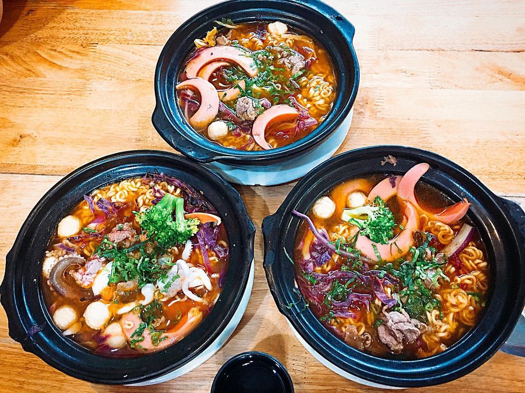 Mì cay hải sản thơm ngon