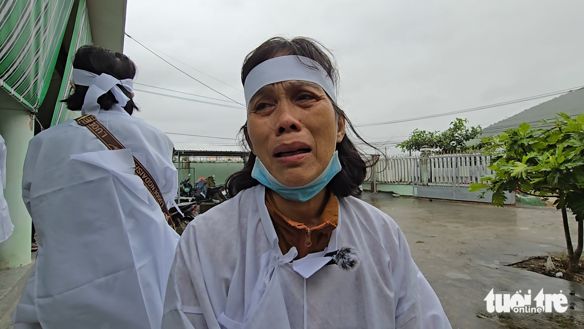 Nỗi đau xé lòng ở Diên Điền: Tuột tay người thân giữa lũ dữ... 5 Khánh Hòa - Ảnh 7.