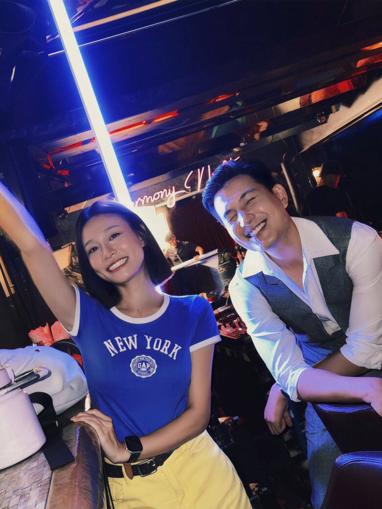 Hai diễn viên - Quỳnh Châu và Lê Hải được nhận xét là có ngoại hình xứng đôi.