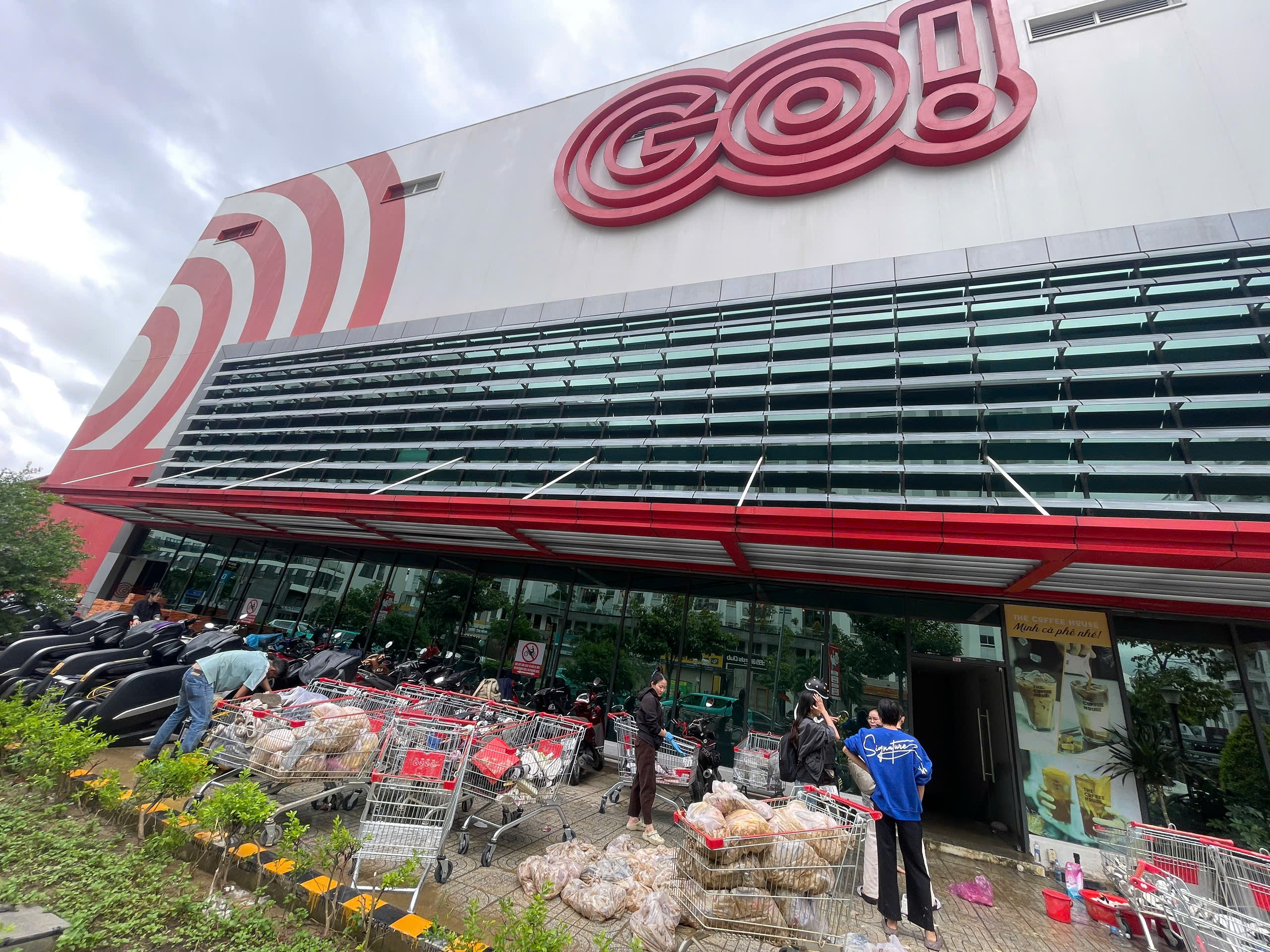 Người dân phố biển Nha Trang cần gì sau ngập lụt lịch sử?- Ảnh 7.