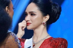 Hương Giang khóc khi trượt top 30 Miss Universe