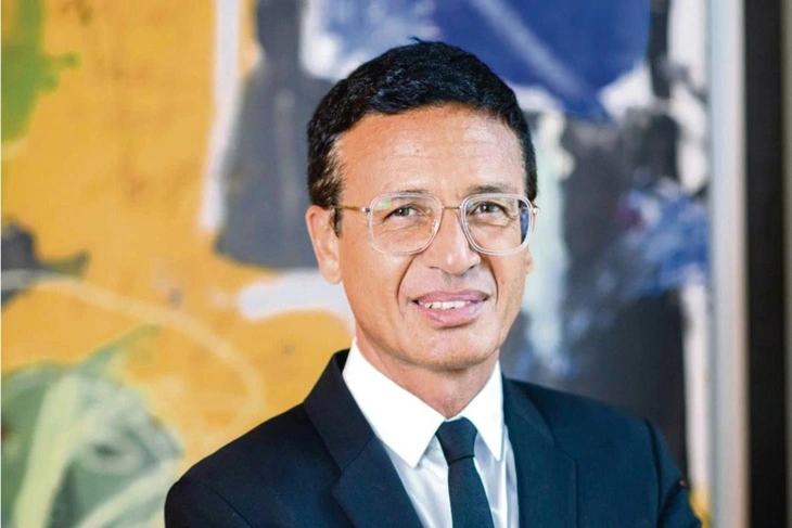 Lộ bảng điểm Top 30 Miss Universe trên mạng xã hội? Thứ hạng của Hương Giang gây bất ngờ 5 Giám khảo Omar Harfouch từ chức làm giám khảo Miss Universe vì nghi ngờ thiếu minh bạch.