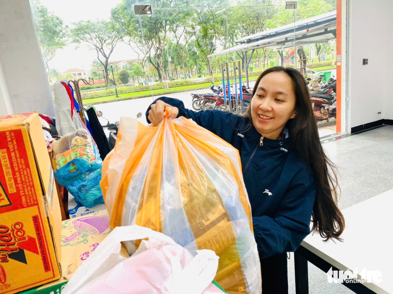 cứu trợ - Ảnh 7.